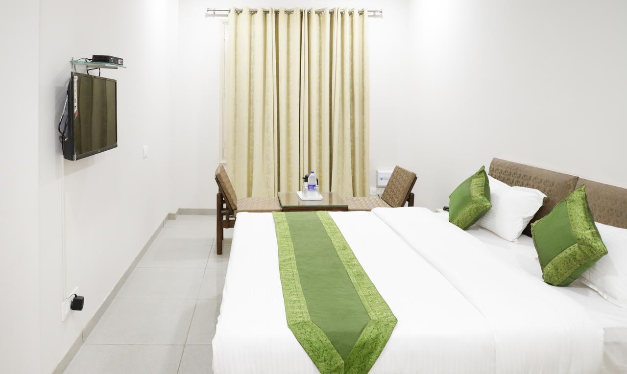 Itsy Hotels Kamron Chandigarh Luaran gambar